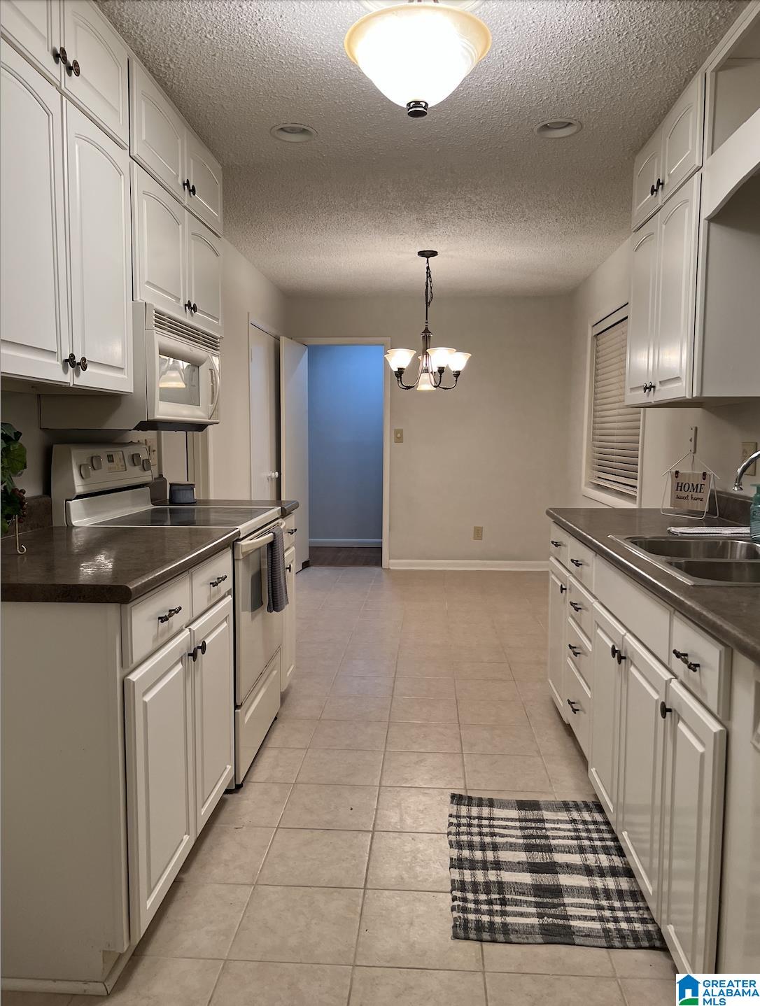 1209 Woodfall Drive Midfield, AL 35228 - Photo 5 of 15