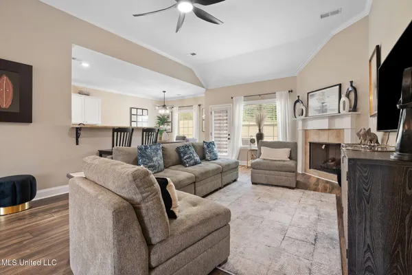 $371,000 | 555 Emma Cove, Nesbit, MS 38651