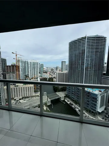 $3,400 | 465 Brickell Avenue, Unit 3104, Miami, FL 33131