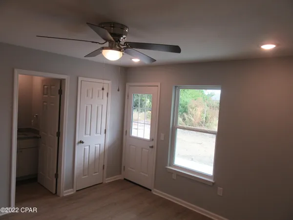 $1,600 | 1132 Mulberry Avenue, Unit B, Panama City, FL 32401