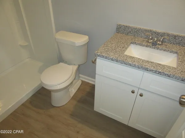 $1,600 | 1132 Mulberry Avenue, Unit B, Panama City, FL 32401