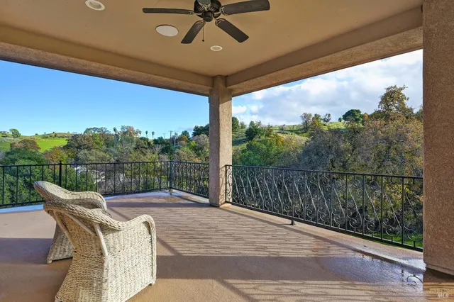 $2,200,000 | 7125 Solitude Court, Vacaville, CA 95688