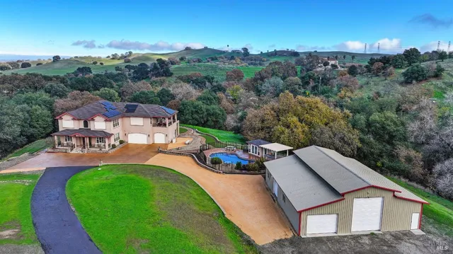 $2,200,000 | 7125 Solitude Court, Vacaville, CA 95688
