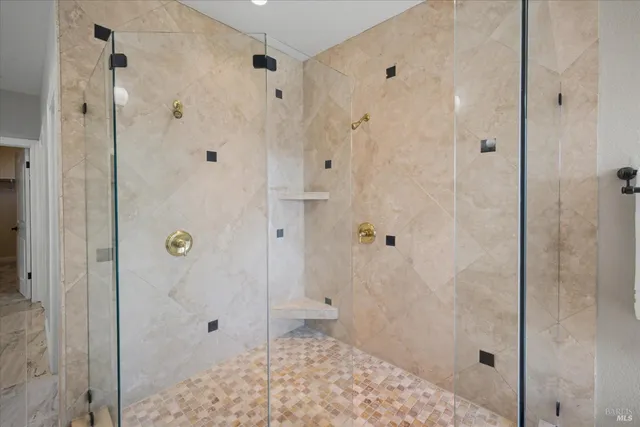 $2,200,000 | 7125 Solitude Court, Vacaville, CA 95688