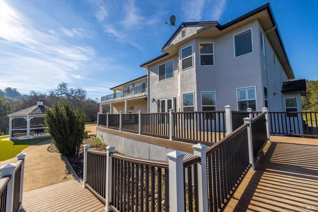 $2,200,000 | 7125 Solitude Court, Vacaville, CA 95688