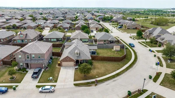 $420,000 | 5100 Crystal Lake Avenue, Krum, TX 76249