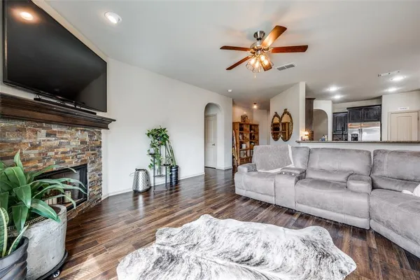 $420,000 | 5100 Crystal Lake Avenue, Krum, TX 76249