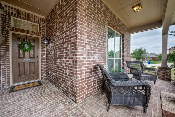 $420,000 | 5100 Crystal Lake Avenue, Krum, TX 76249