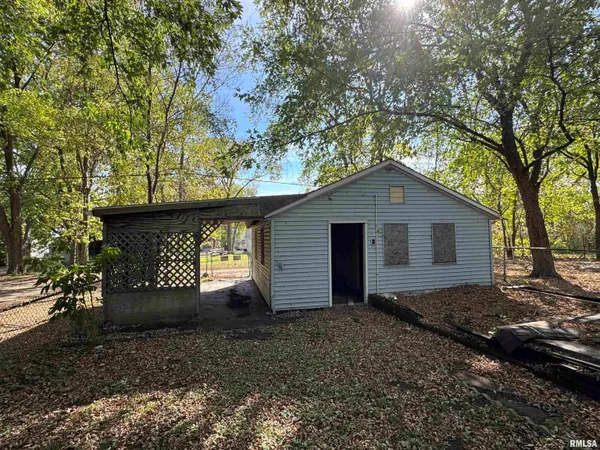 $55,000 | 1712 Northeast Monroe Street, Peoria, IL 61603
