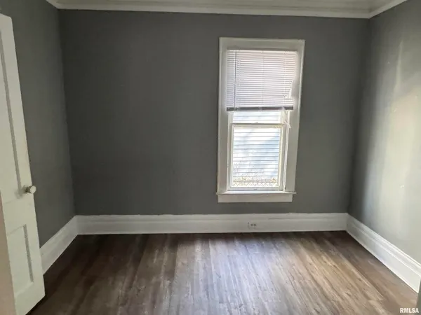 $55,000 | 1712 Northeast Monroe Street, Peoria, IL 61603