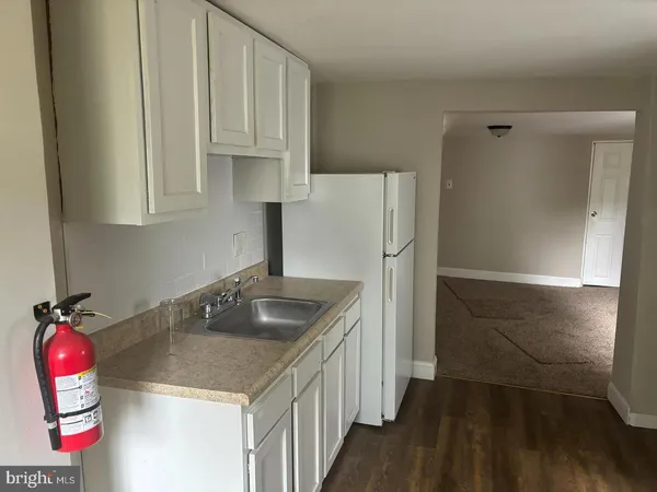 $1,800 | 334 Middlesex Street, Gloucester City, NJ 08030