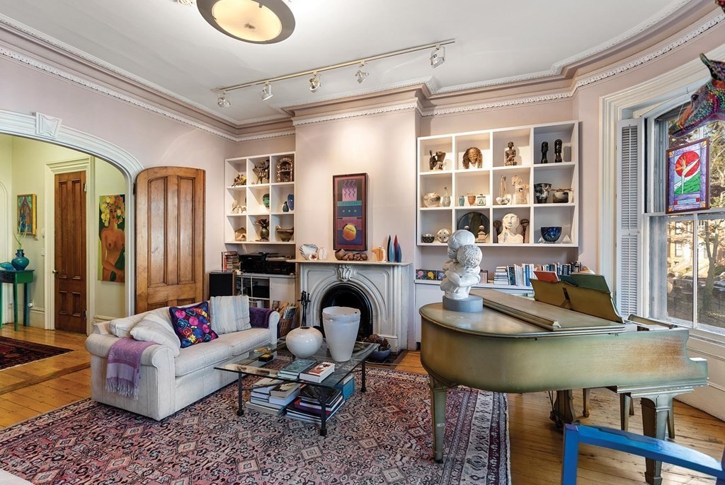 18 Rutland Square Boston, MA 02118 - Photo 14 of 36 Gallery Image 14