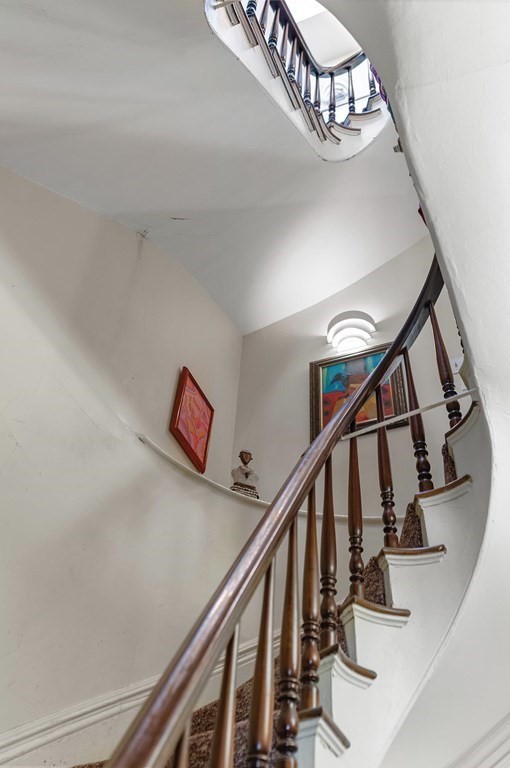 18 Rutland Square Boston, MA 02118 - Photo 21 of 36 Gallery Image 21