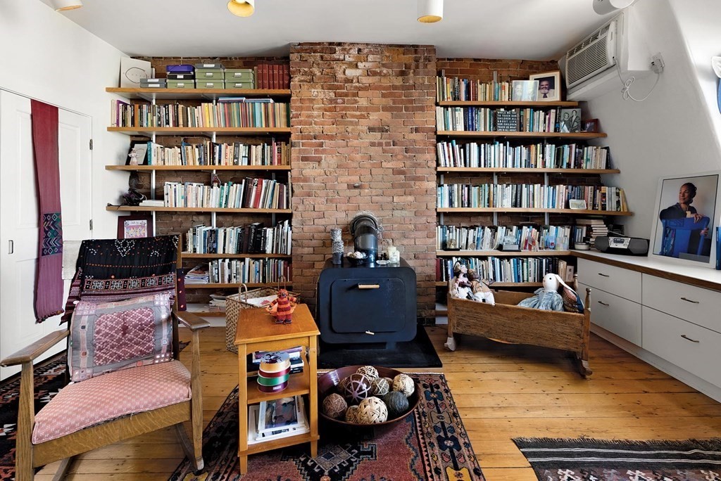 18 Rutland Square Boston, MA 02118 - Photo 23 of 36 Gallery Image 23