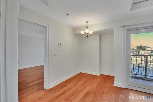 $279,000 | 461 Bank Street, Unit 606, New London, CT 06320