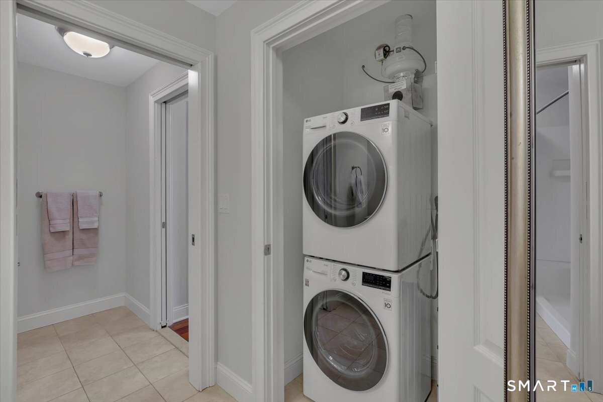 461 Bank Street, Unit 606 New London, CT 06320 - Photo 29 of 37 In unit laundry.