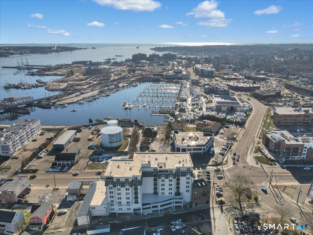 461 Bank Street, Unit 606 New London, CT 06320 - Photo 32 of 35 an aerial view of a city