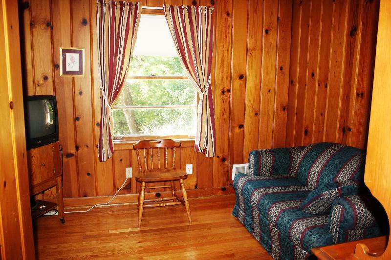 1130 Persinger Road Southwest Roanoke, VA 24015 - Photo 12 of 24 Office