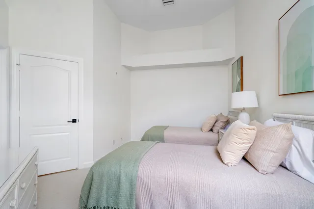 $30,000 | 120 Coral Cay Drive, Palm Beach Gardens, FL 33418