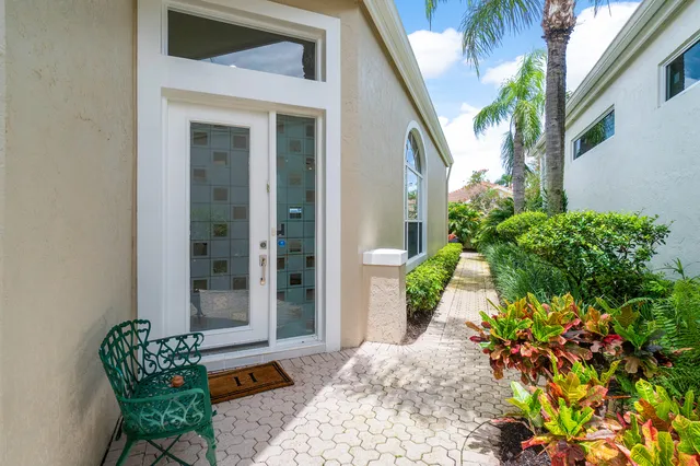 $30,000 | 120 Coral Cay Drive, Palm Beach Gardens, FL 33418