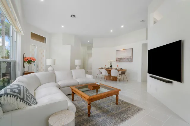 $30,000 | 120 Coral Cay Drive, Palm Beach Gardens, FL 33418