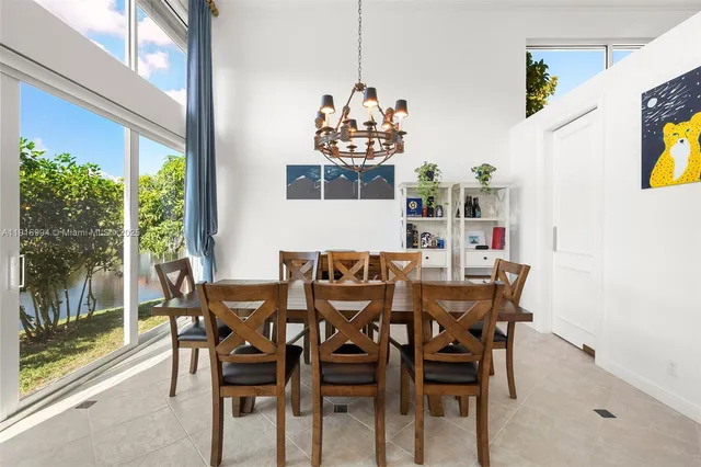 $5,999,995 | 6451 Northwest 32nd Way, Boca Raton, FL 33496