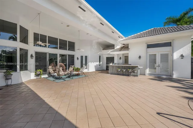 $5,999,995 | 6451 Northwest 32nd Way, Boca Raton, FL 33496