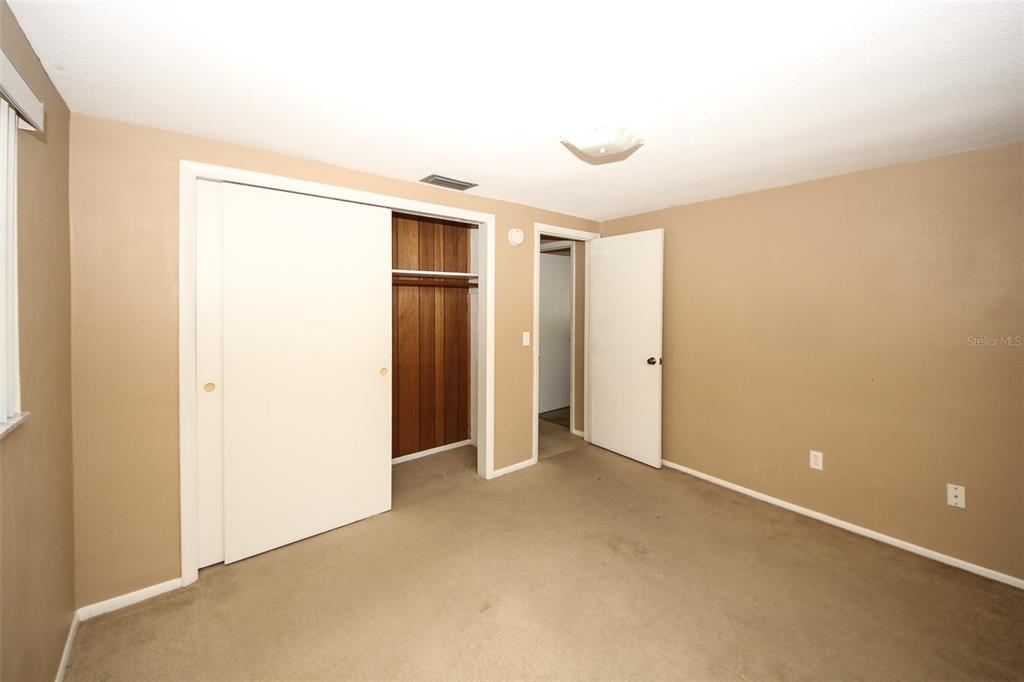10824 Queens Road Port Richey, FL 34668 - Photo 14 of 24 Gallery Image 14