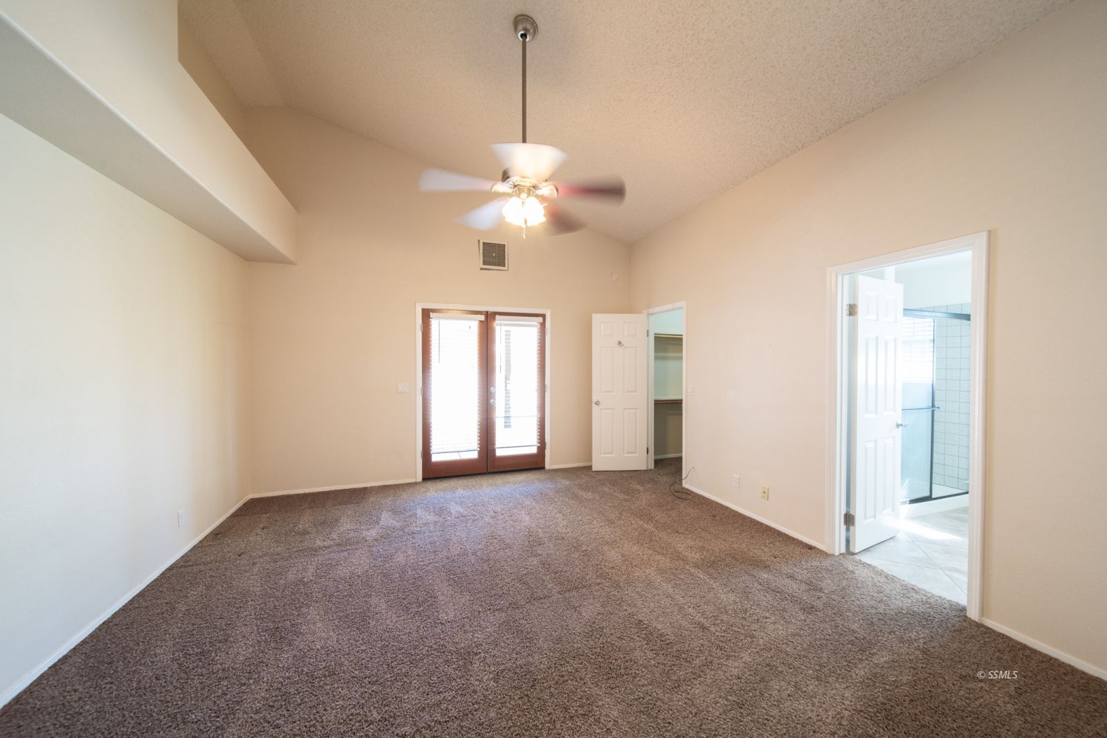 1205 Flora Way Ridgecrest, CA 93555 - Photo 21 of 46 a view of an empty room with a window