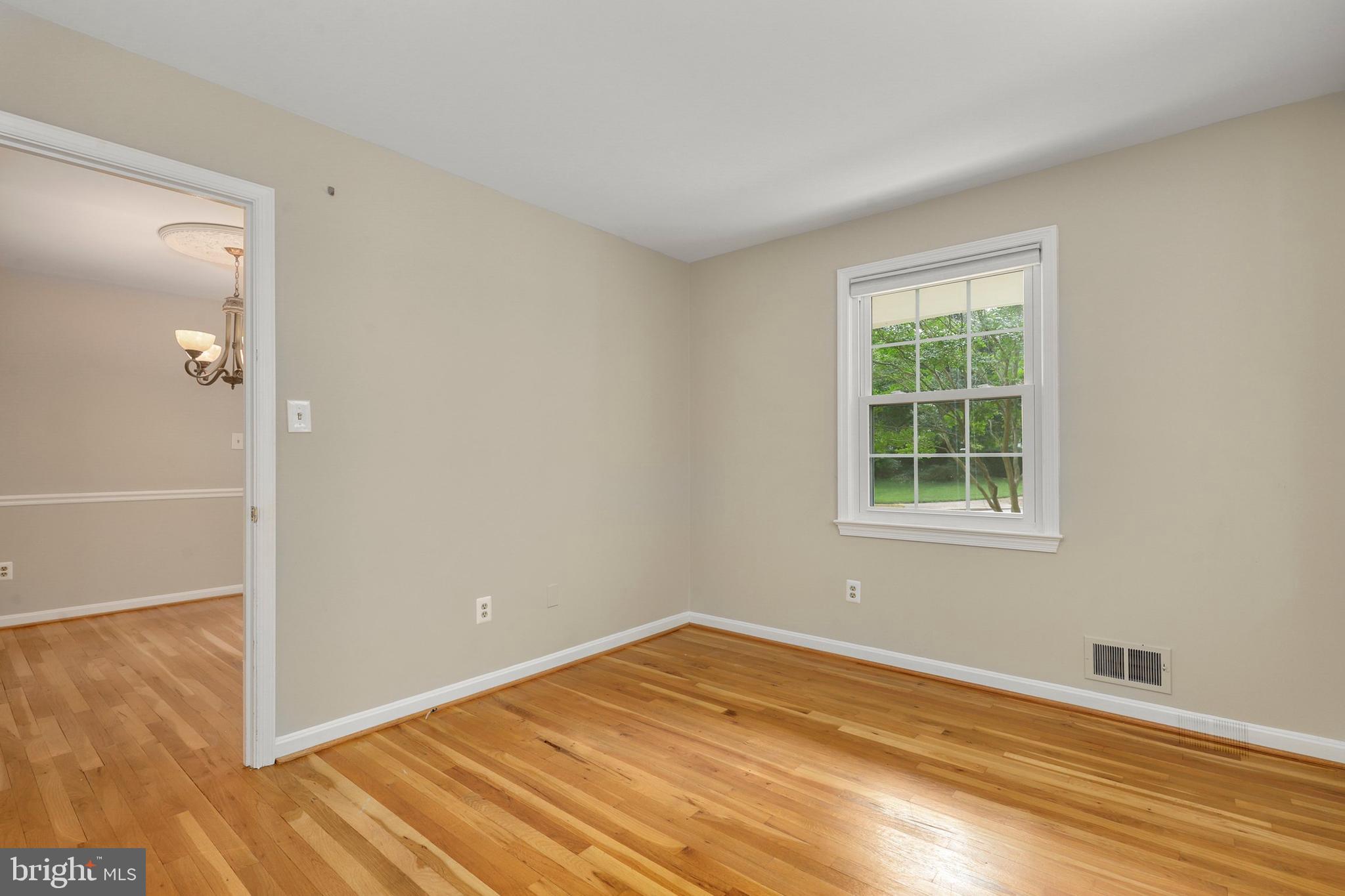 6608 Red Jacket Road Springfield, VA 22152 - Photo 25 of 61