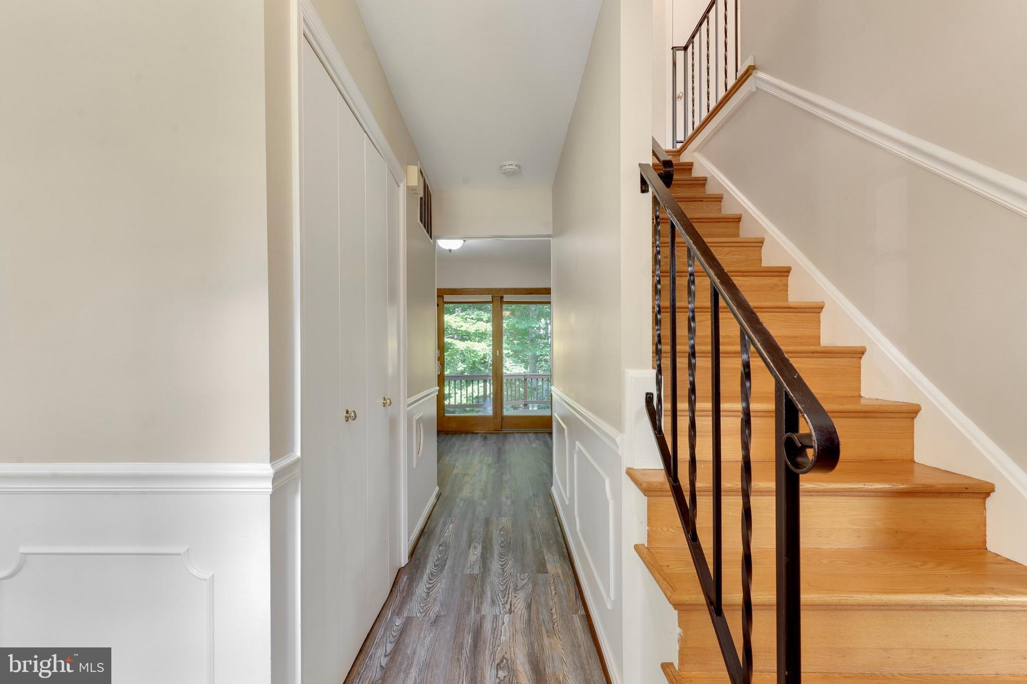 6608 Red Jacket Road Springfield, VA 22152 - Photo 5 of 61