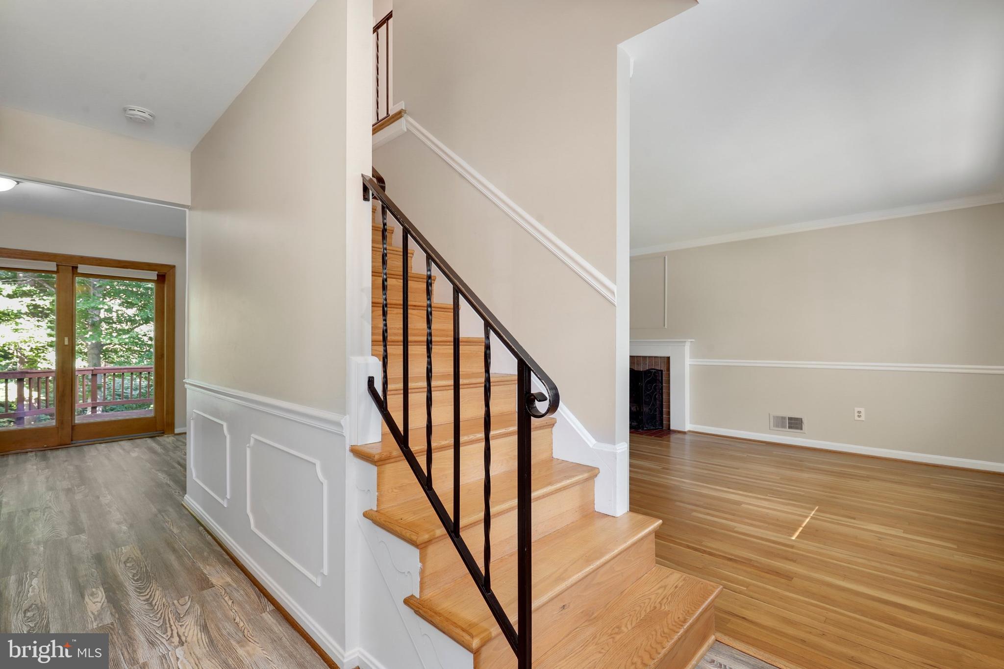 6608 Red Jacket Road Springfield, VA 22152 - Photo 6 of 61