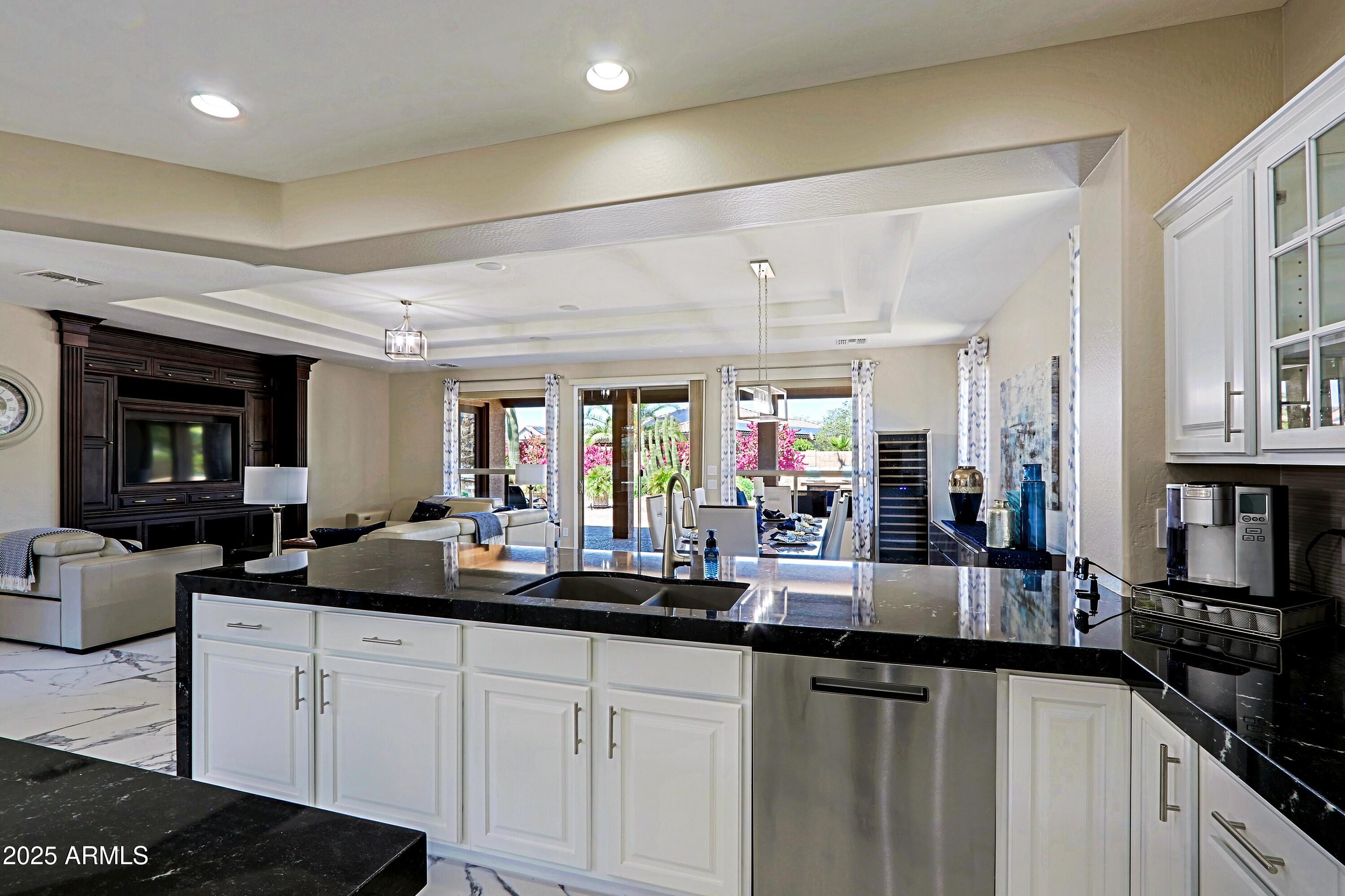 16370 West Granada Road Goodyear, AZ 85395 - Photo 19 of 61 Kitchen Great Room