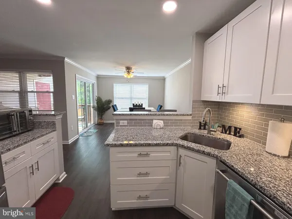 $245,000 | 10 Fallen Tree Court, Unit 204, Halethorpe, MD 21227