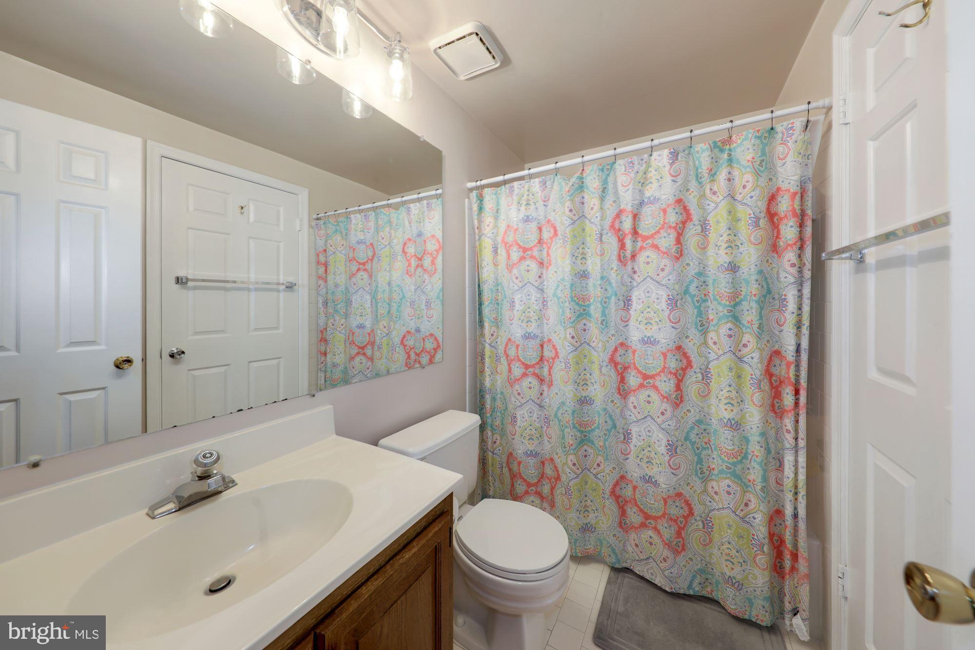 217 Rabbitt Road Gaithersburg, MD 20878 - Photo 18 of 35