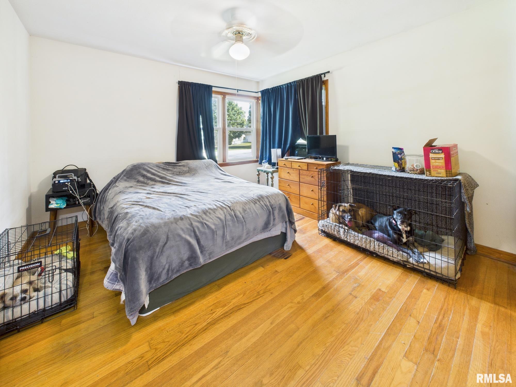 4925 Thrush Avenue Decatur, IL 62521 - Photo 12 of 34