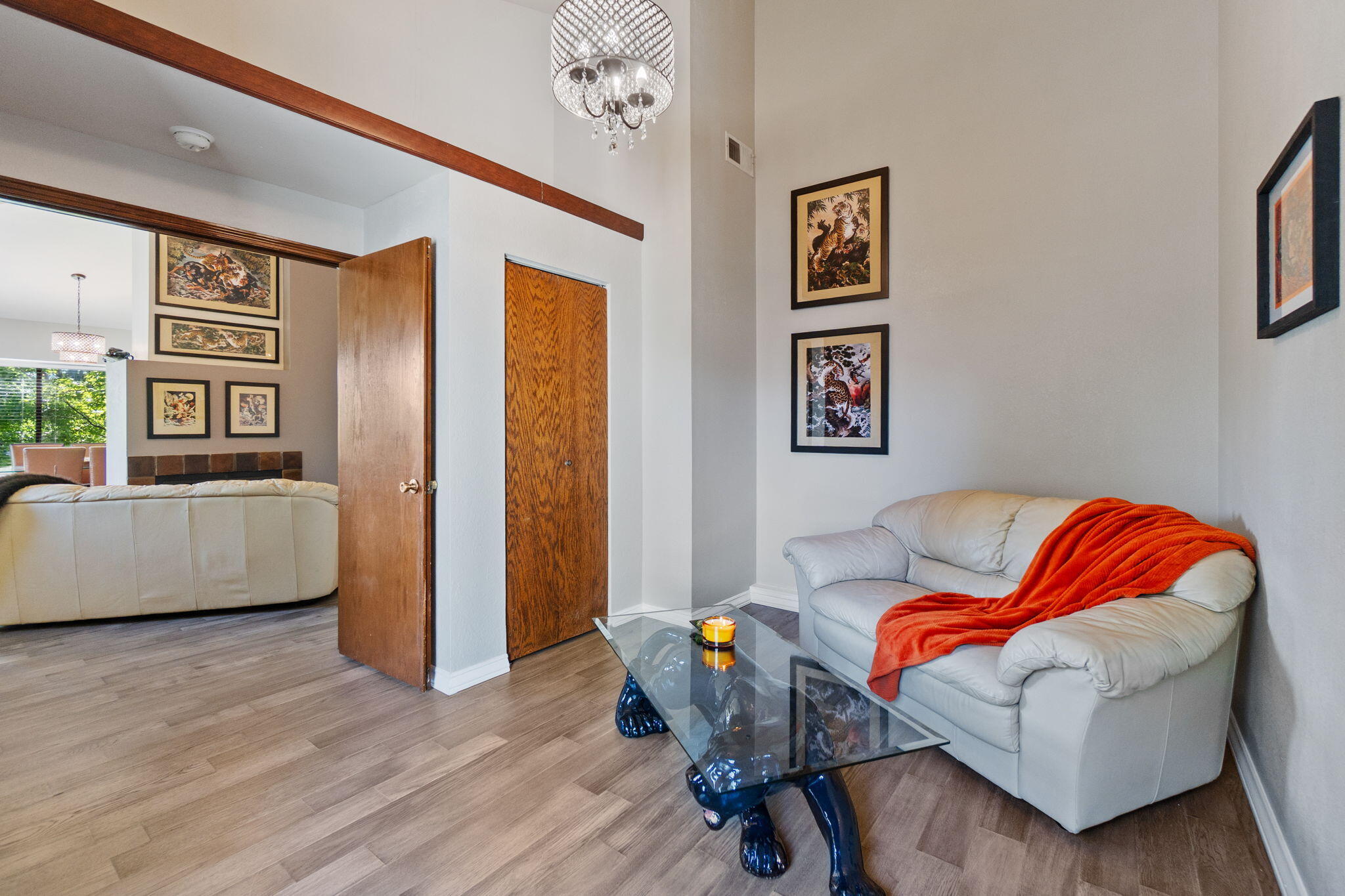 426 Ridgecrest Trail, Unit 223 Redding, CA 96003 - Photo 29 of 59 a living room with furniture and a wooden floor