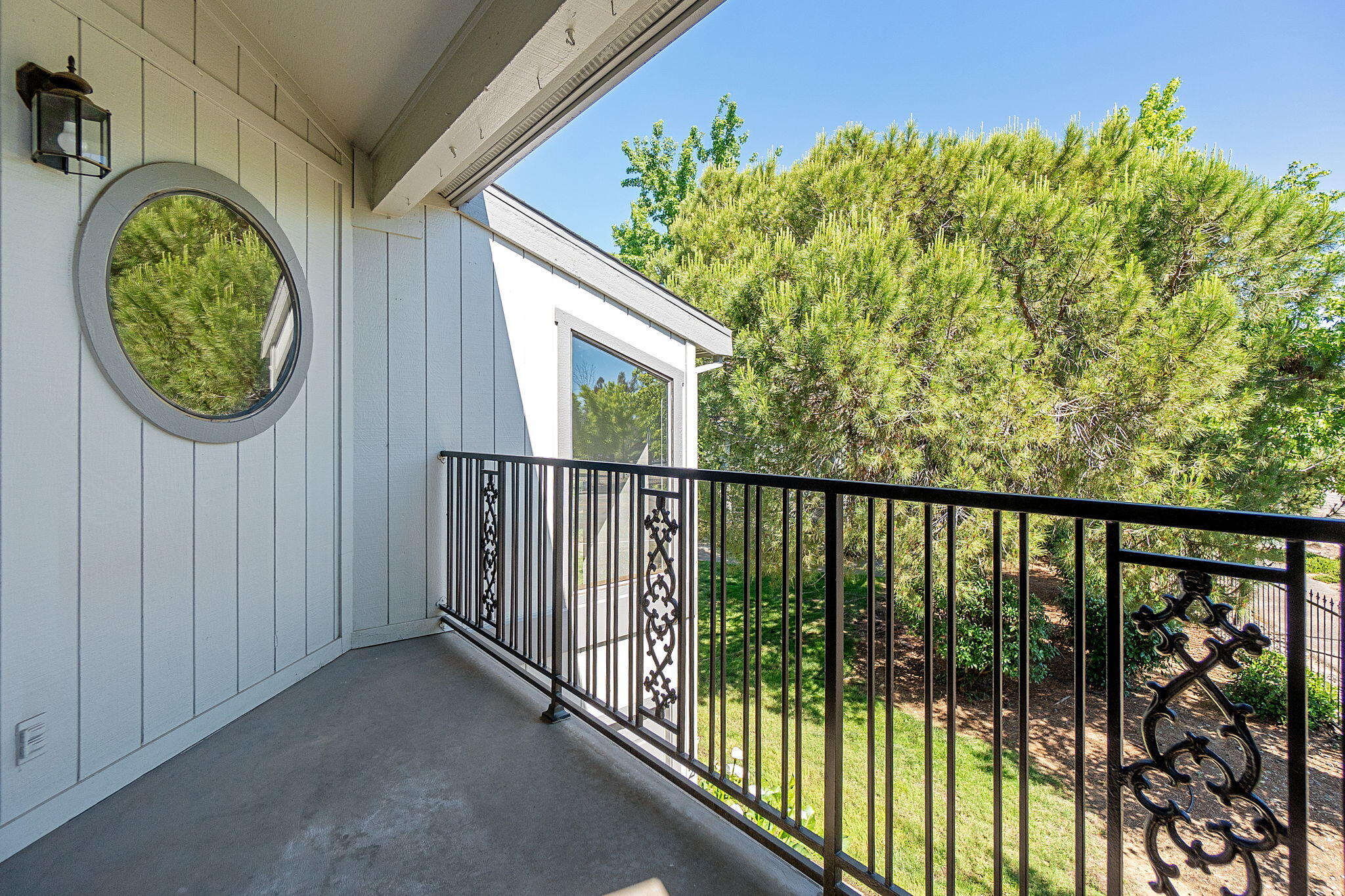 426 Ridgecrest Trail, Unit 223 Redding, CA 96003 - Photo 33 of 59 35-web-or-mls-BiggerFlow Real Estate Med