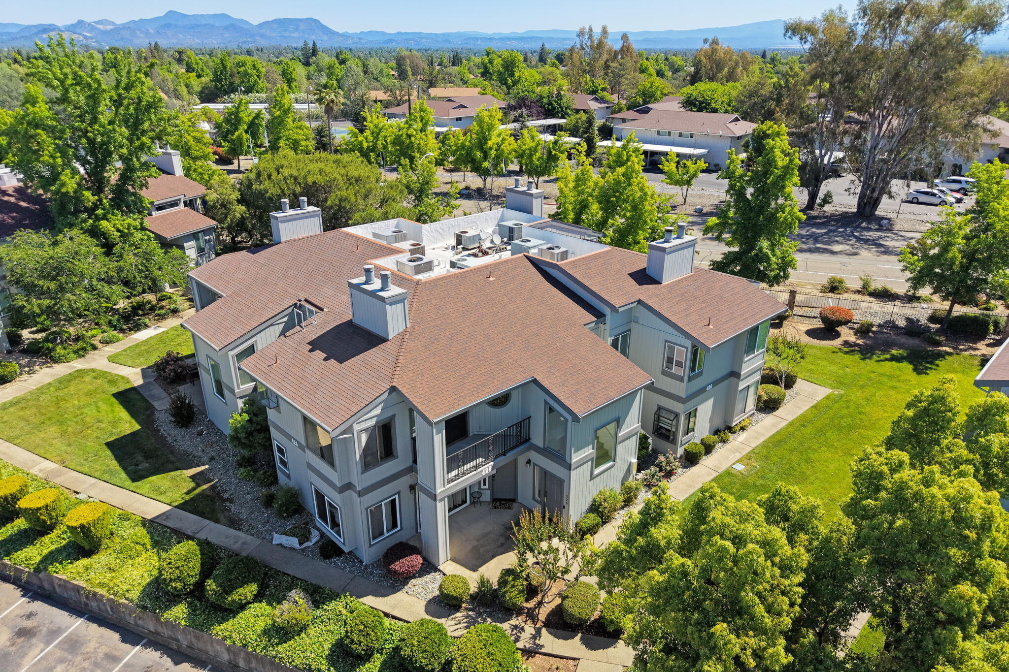 426 Ridgecrest Trail, Unit 223 Redding, CA 96003 - Photo 34 of 59 an aerial view of a house with a garden
