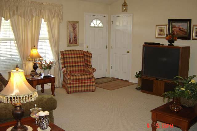 306 Swindlers Way Inman, SC 29349 - Photo 2 of 11