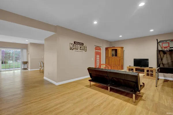 $699,000 | 4421 South Derby Drive, Bloomington, IN 47401