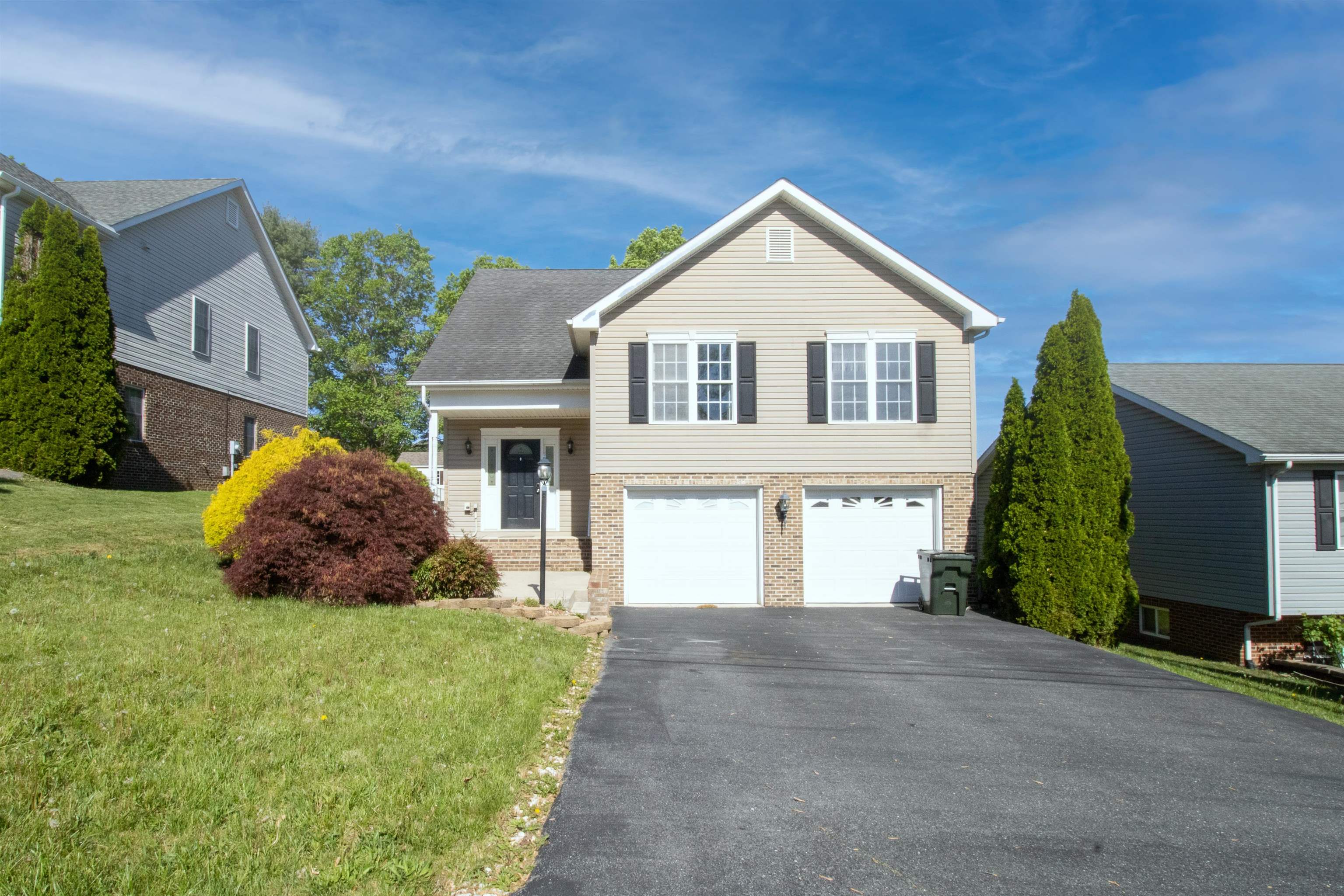 502 Ritchie Boulevard Staunton, VA 24401 - Photo 2 of 46 Gallery Image 2