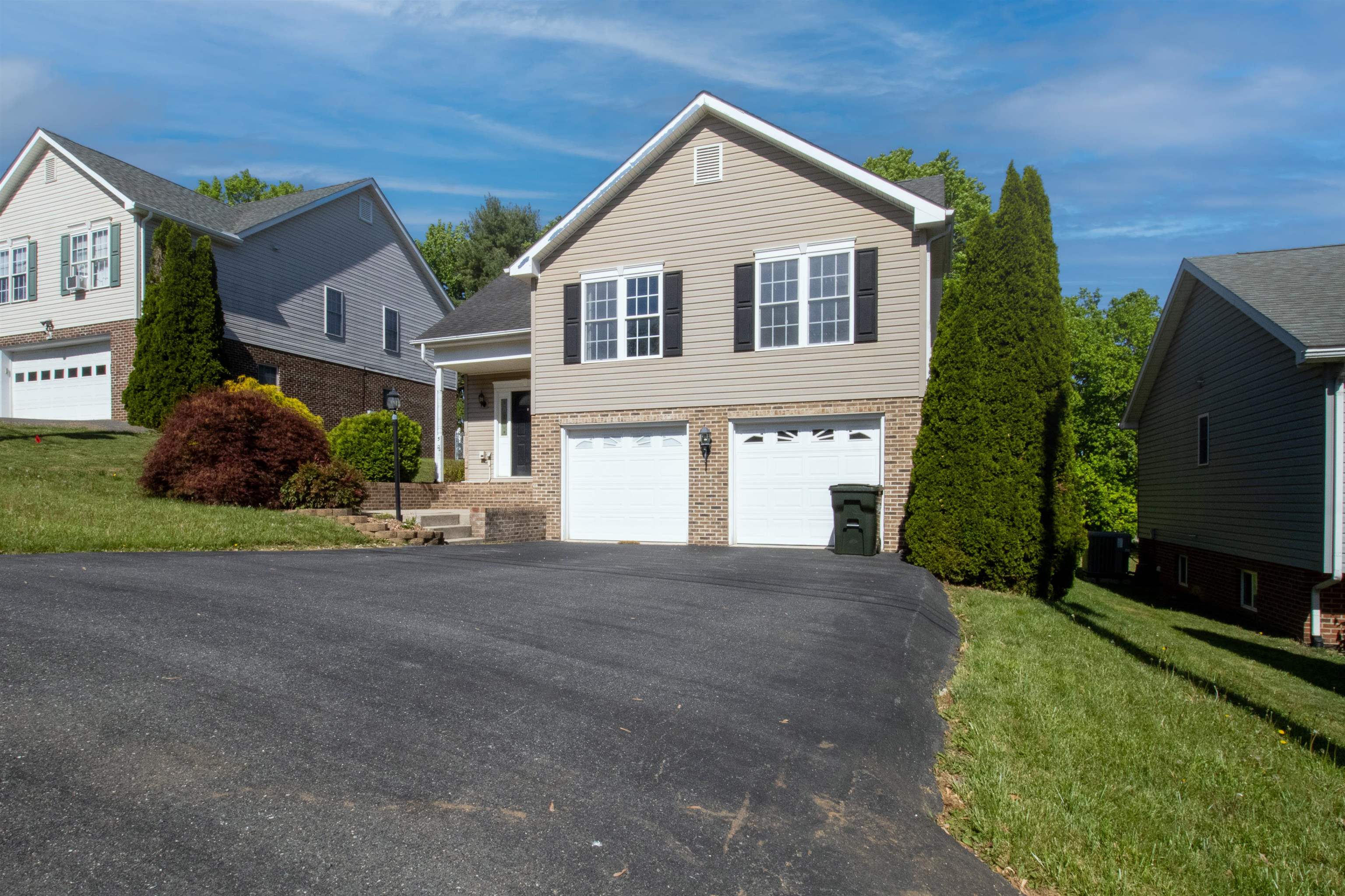 502 Ritchie Boulevard Staunton, VA 24401 - Photo 3 of 46 Gallery Image 3