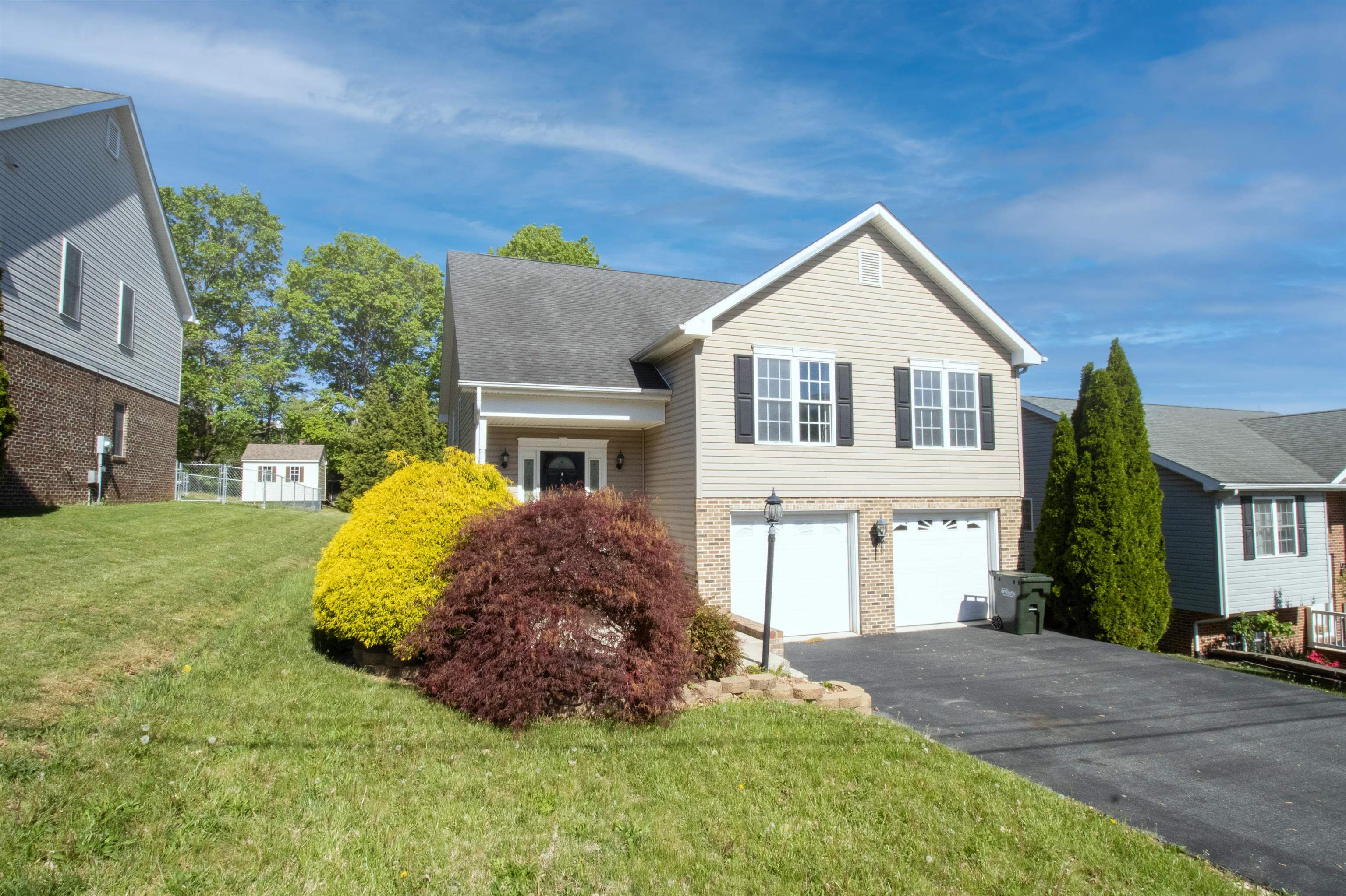 502 Ritchie Boulevard Staunton, VA 24401 - Photo 4 of 46 Gallery Image 4