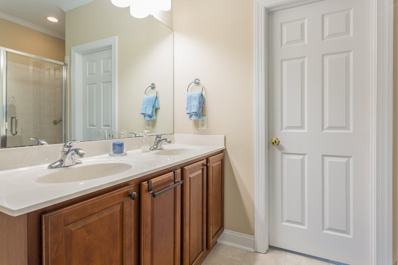 346 Rock Spring Road Wake Forest, NC 27587 - Photo 17 of 24 Master bathroom