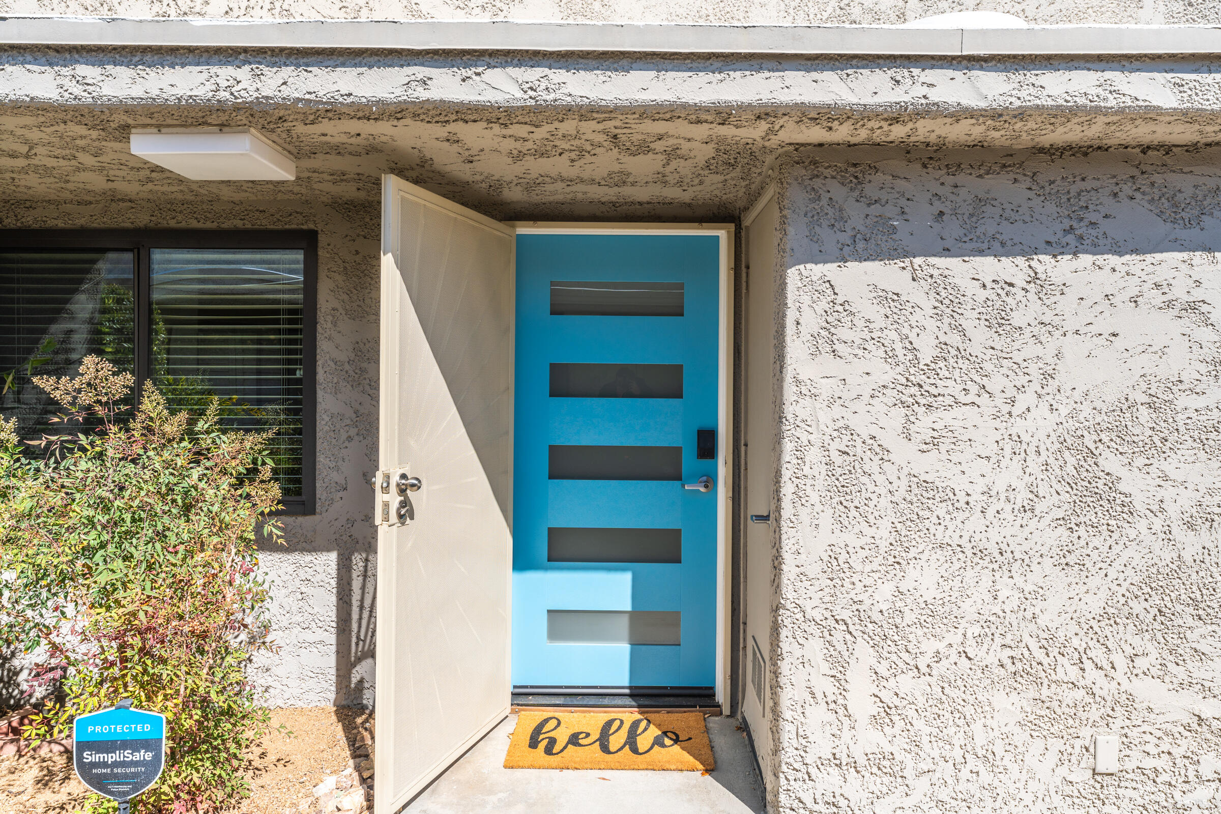 1111 East Ramon Road, Unit 29 Palm Springs, CA 92264 - Photo 3 of 39 Entrance