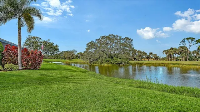 $495,000 | 302 Lansbrook Drive, Venice, FL 34292