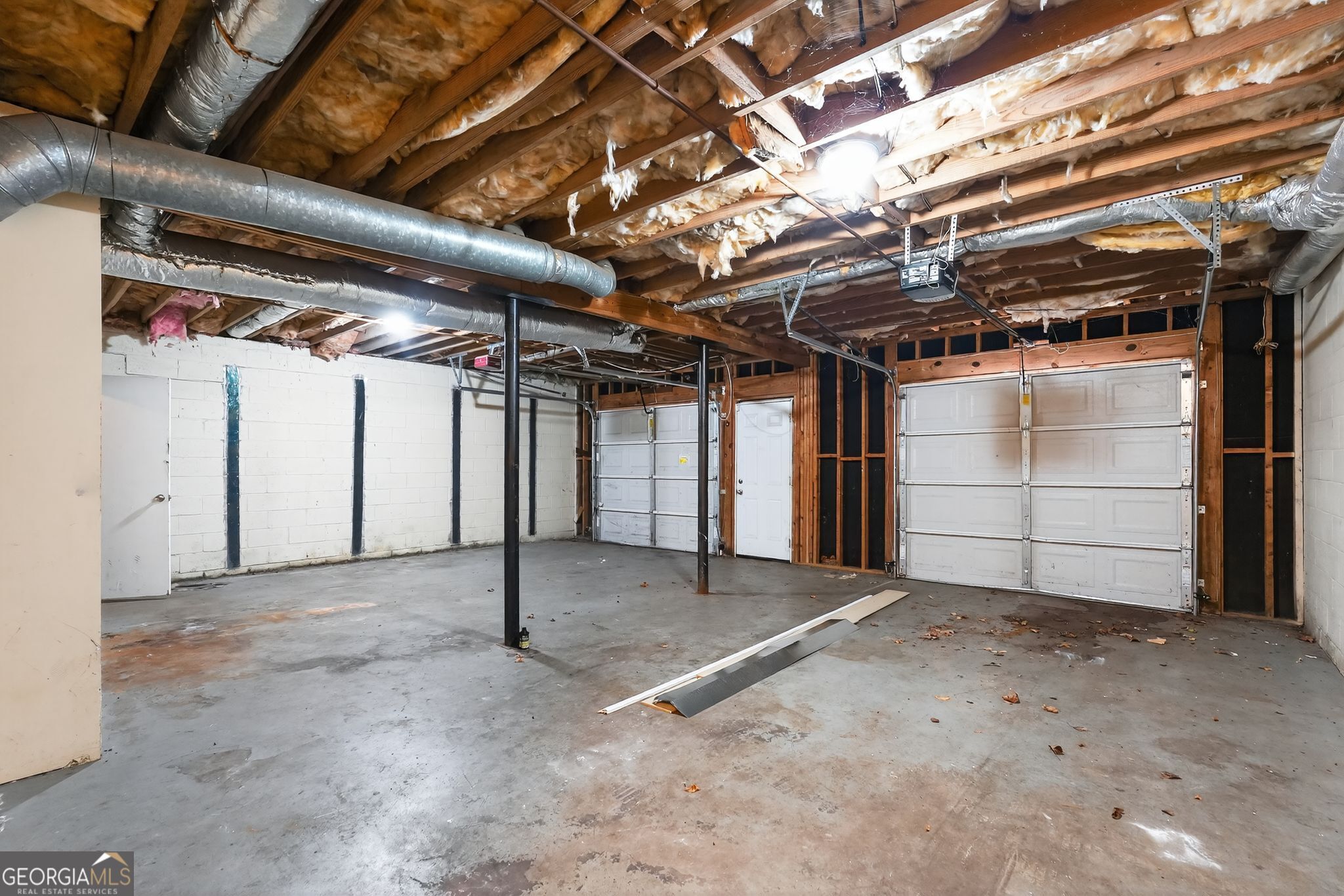 703 Kingsgate Ridge Stone Mountain, GA 30088 - Photo 29 of 35