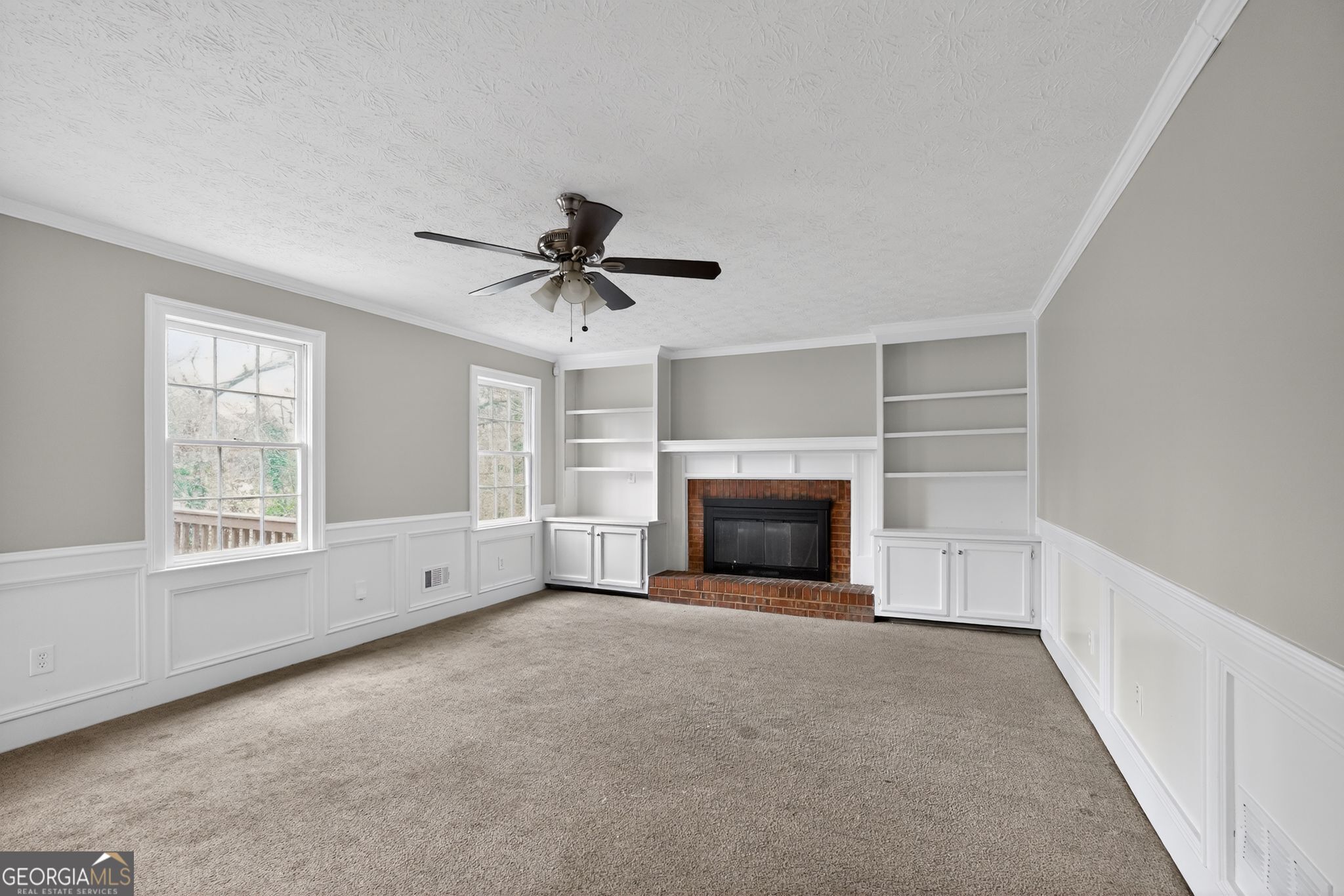 703 Kingsgate Ridge Stone Mountain, GA 30088 - Photo 6 of 35