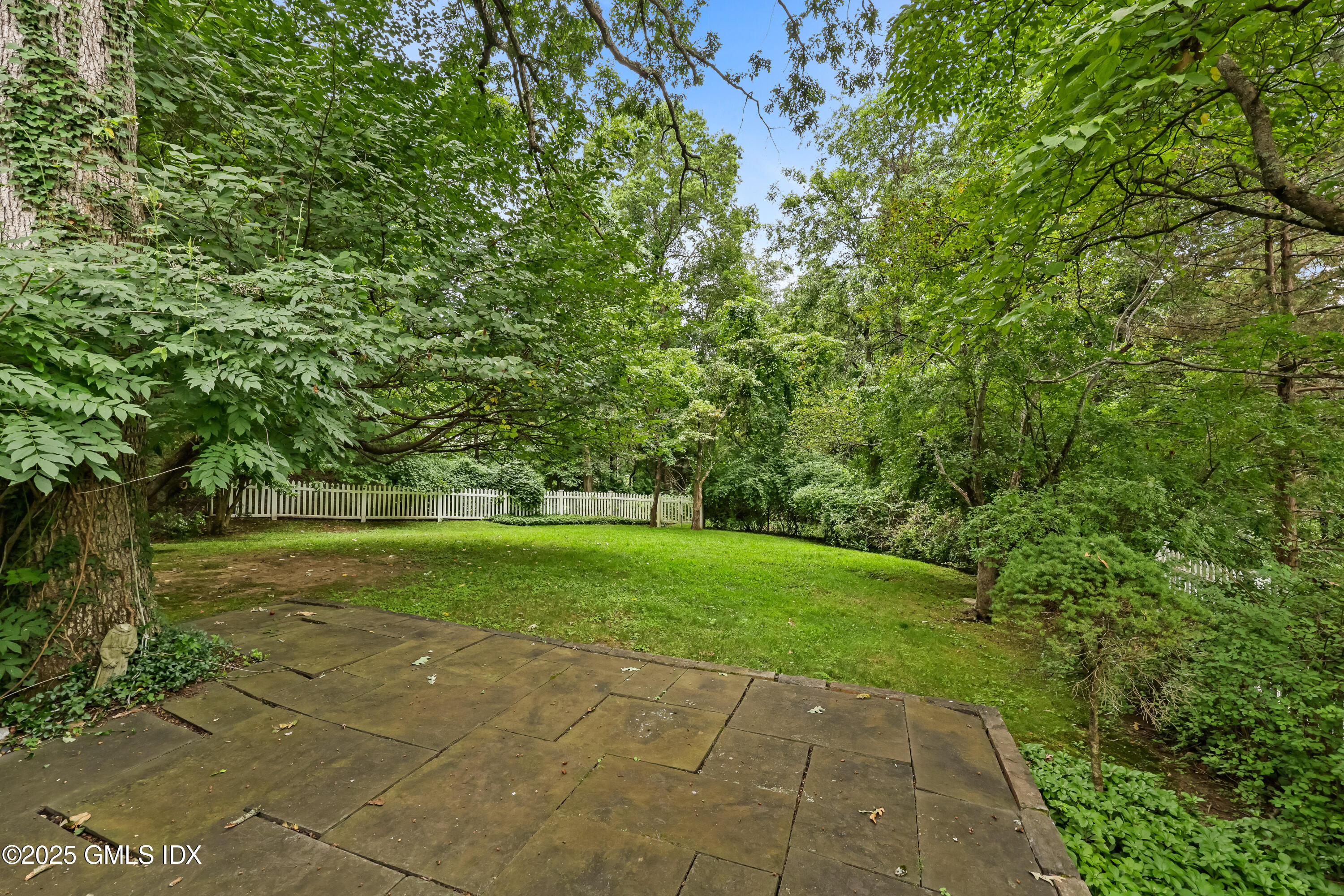 320 Cognewaugh Road Cos Cob, CT 06807 - Photo 24 of 27 41-print-320-cognewaugh-rd